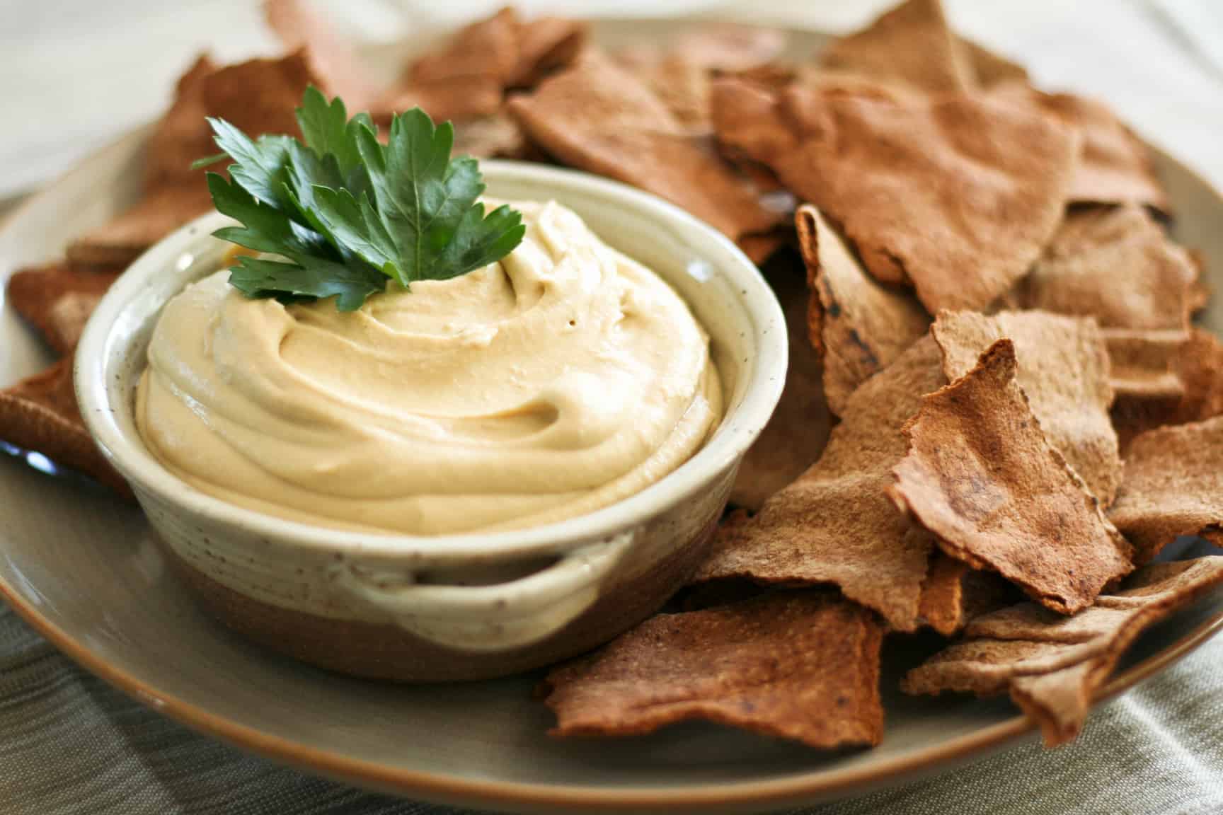 Super Creamy Smooth and Velvety Hummus