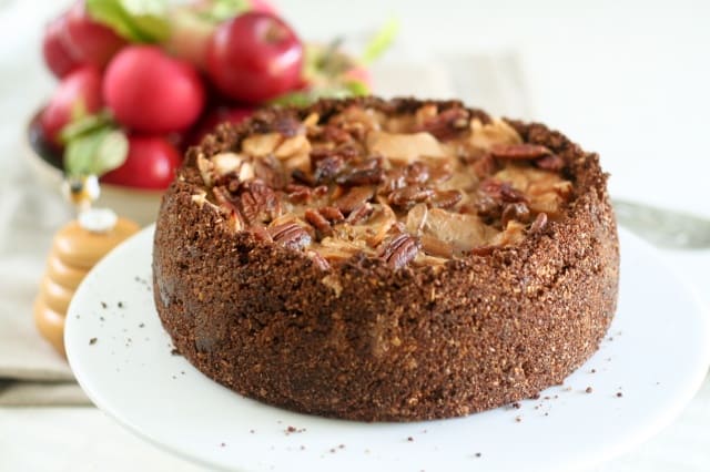 Healthy Apple Pecan and Honey Caramel Cheesecake | by Sonia! The Healthy Foodie