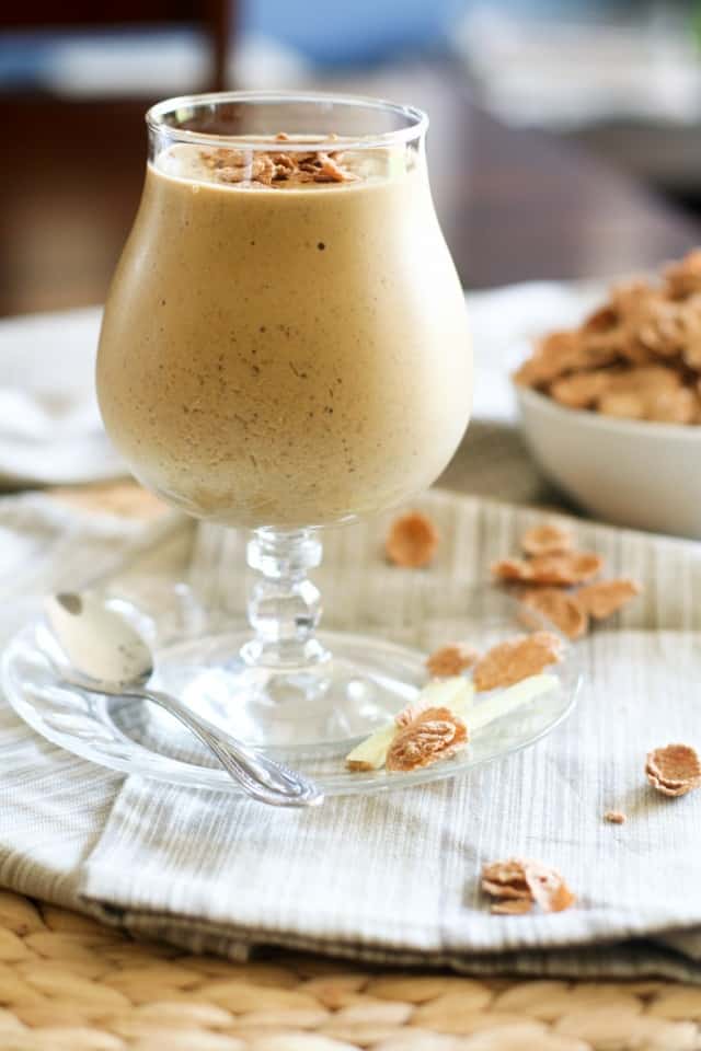 More Power Gingerbread Smoothie | by Sonia! The Healthy Foodie