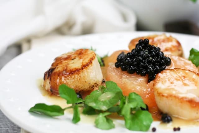 Seared Scallop With Grapefruit Supremes Watercress And Balsamic Pearls The Healthy Foodie