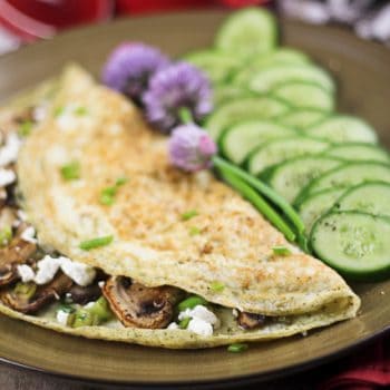 Mushroom, Green Onion and Goat Cheese Egg White Omelet • The Healthy Foodie