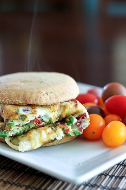 Spinach and Sun Dried Tomatoes Omelet Sandwich | by Sonia! The Healthy Foodie
