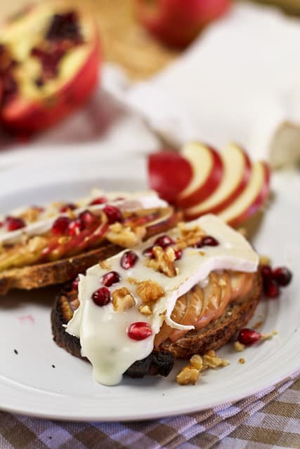 Goat Brie Cheese Apple and Pomegranate Crostinis | by Sonia! The Healthy Foodie