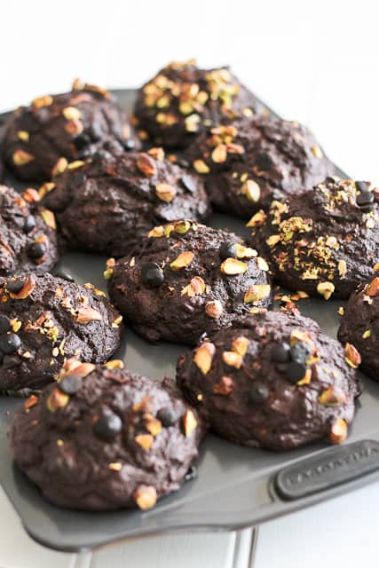 Pumpkin Zucchini Dark Chocolate Muffins | by Sonia! The Healthy Foodie