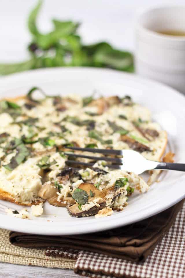 Mushroom Overload Egg White Omelet | by Sonia! The Healthy Foodie