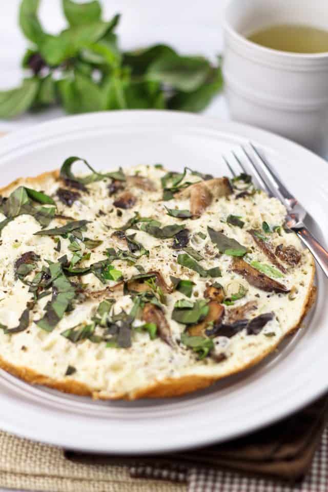 Mushroom Overload Egg White Omelet | by Sonia! The Healthy Foodie