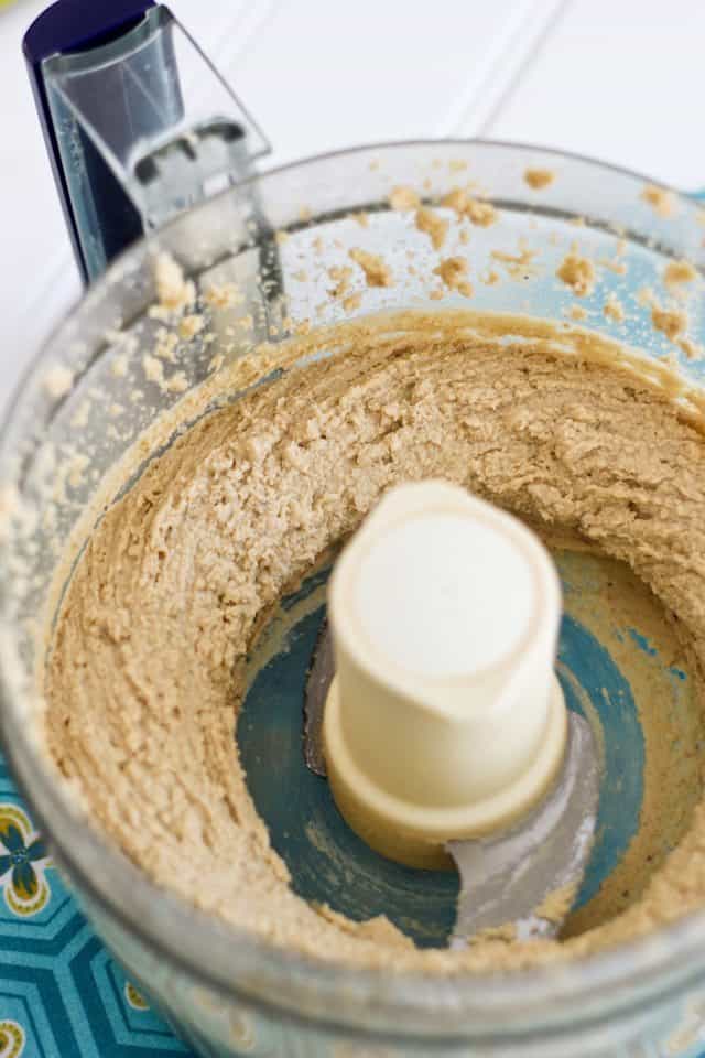 Homemade Cashew Butter | thehealthyfoodie.com