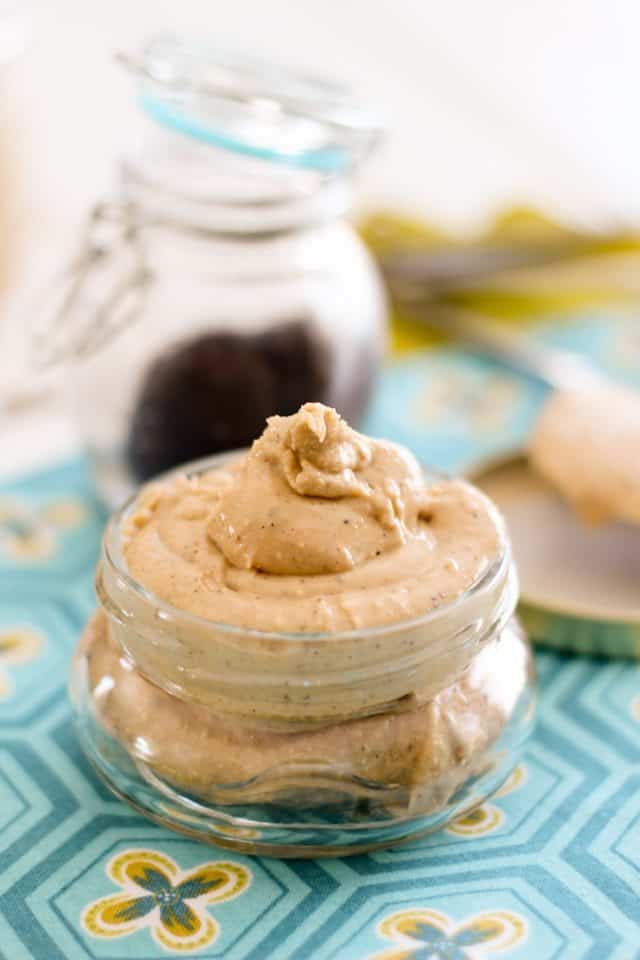 Homemade Cashew Butter | thehealthyfoodie.com