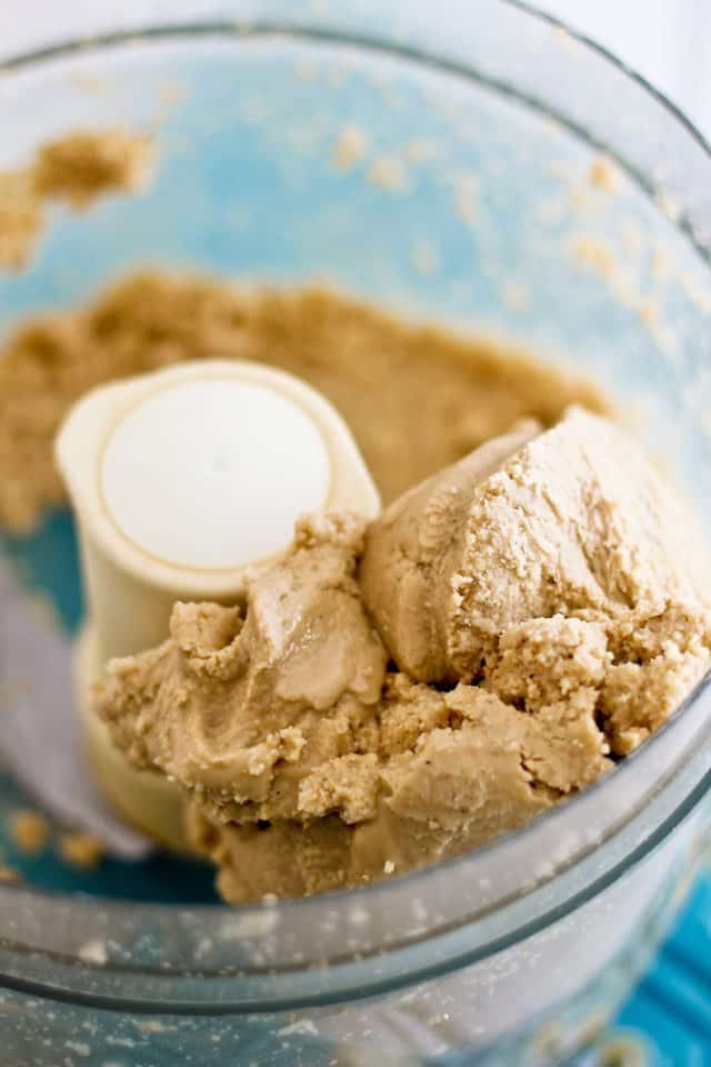 A WHOLE LOT OF LOVE! Raw Cashew Butter Love! • The Healthy Foodie