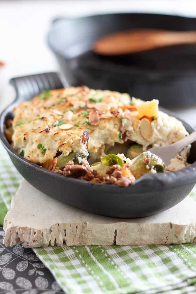 Paleo Shepherds Pie | thehealthyfoodie.com