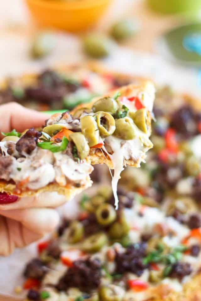 Cauliflower Crust Pizza | thehealthyfoodie.com