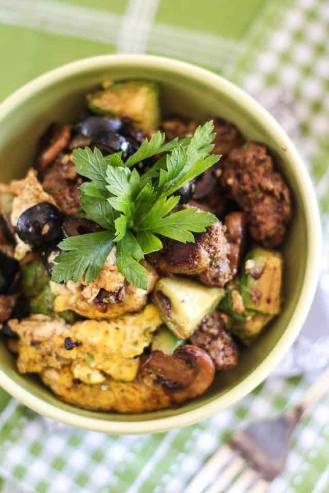 Beef and Avocado Breakfast Bowl | by Sonia! The Healthy Foodie