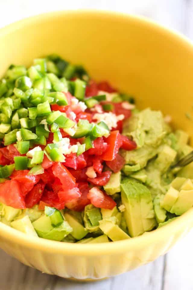 Quick and Easy Guacamole | by Sonia! The Healthy Foodie