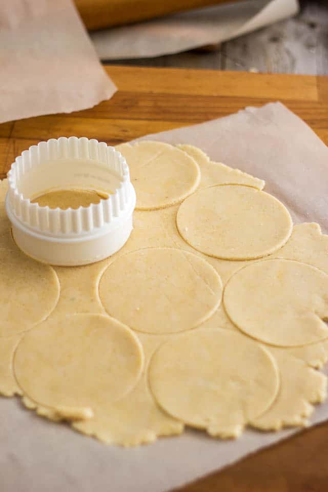 Paleo Pie Crust | by Sonia! The Healthy Foodie