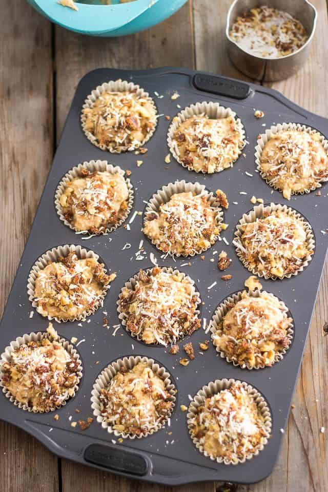 Paleo Banana Walnut Muffins | www.thehealthyfoodie.com