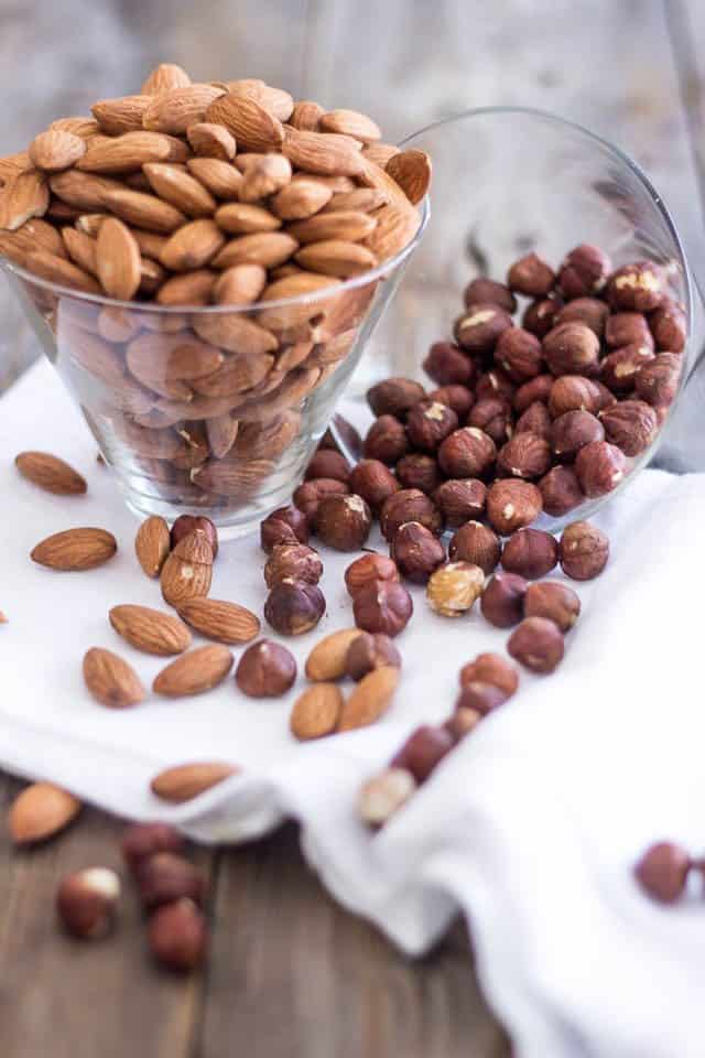 Toasted Almond Hazelnut Butter | www.thehealthyfoodie.com