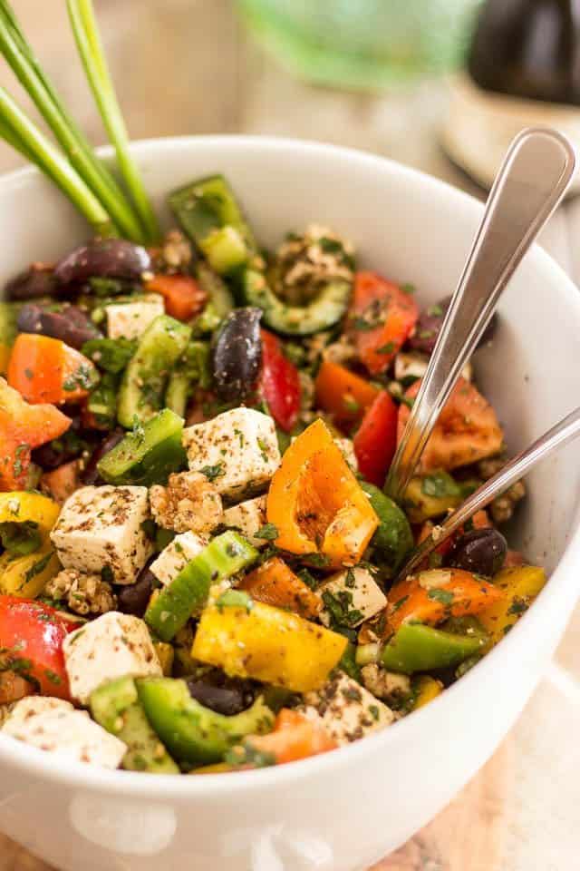 Greek Style Bell Pepper Salad | thehealthyfoodie.com