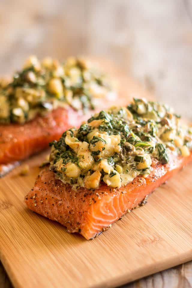 Shrimp and Spinach Stuffed Salmon | thehealthyfoodie.com