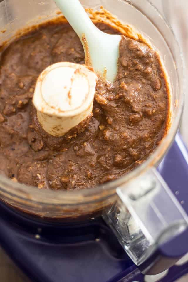 Buttered Pecan Pie in a Jar | thehealthyfoodie.com