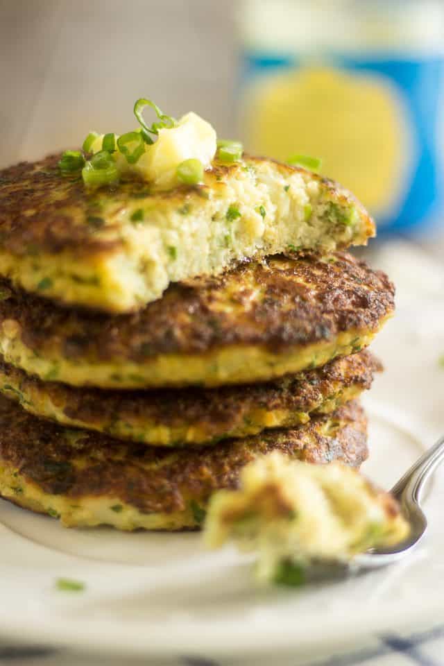 Creamy Cauliflower Fritters | thehealthyfoodie.com