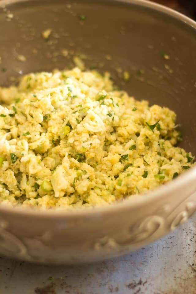 Creamy Cauliflower Fritters | thehealthyfoodie.com