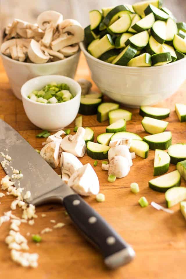 Sauteed Zucchini and Mushrooms | thehealthyfoodie.com