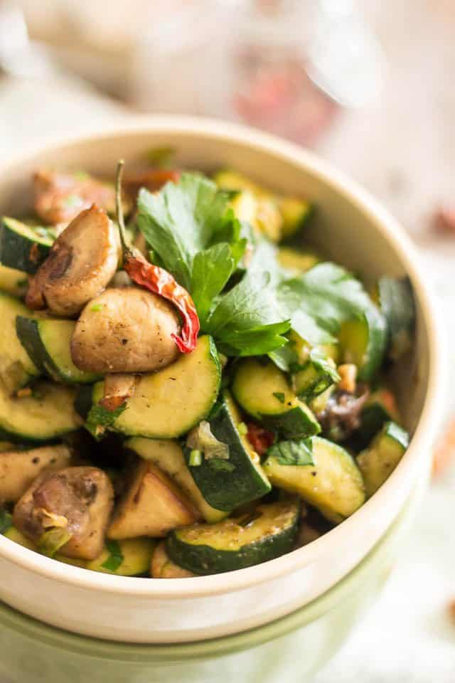 Sauteed Zucchini and Mushrooms | thehealthyfoodie.com