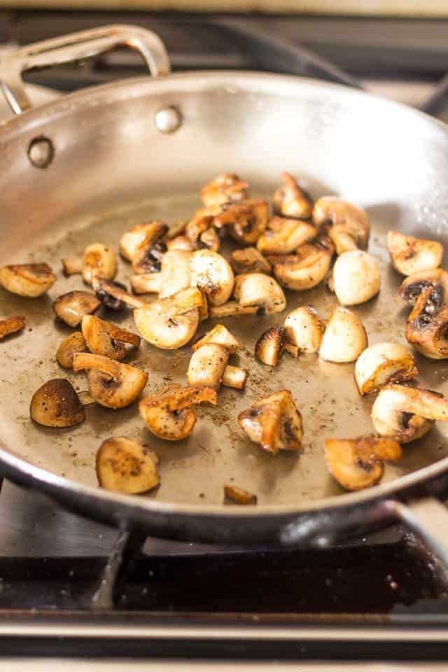 Sauteed Zucchini and Mushrooms | thehealthyfoodie.com