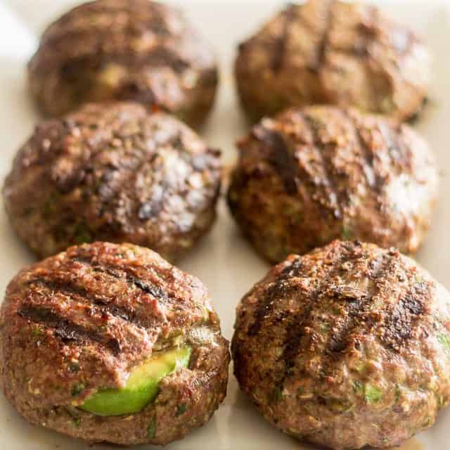 Avocado and Spicy Mayo Stuffed Burger | thehealthyfoodie.com