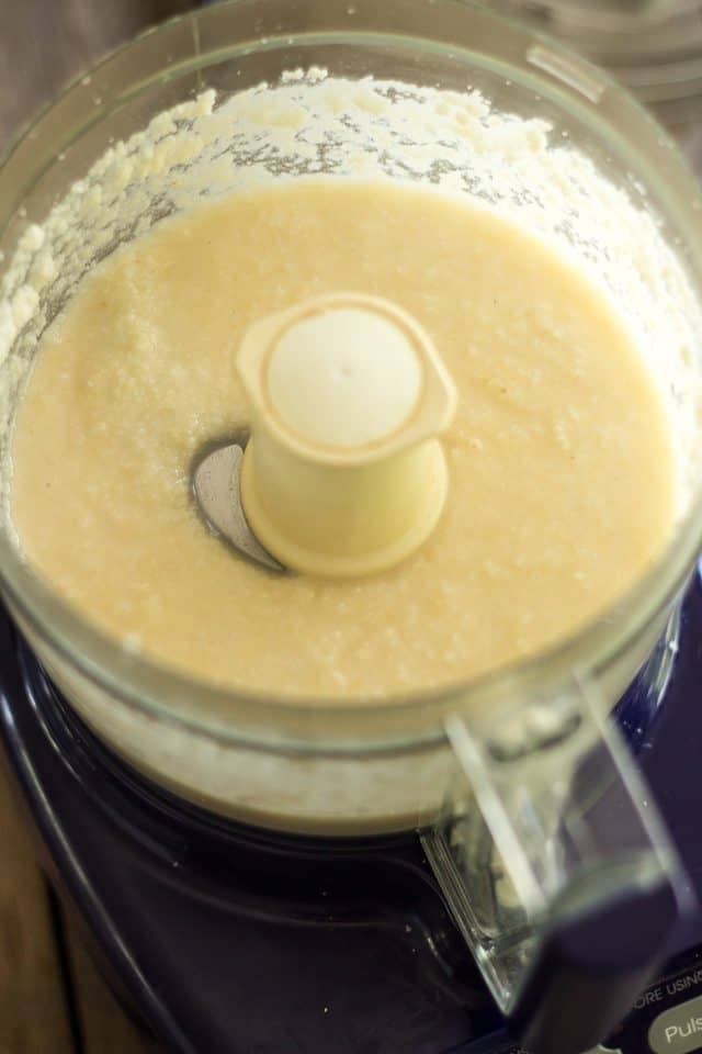 Smooth and Creamy Homemade Coconut Butter | thehealthyfoodie.com