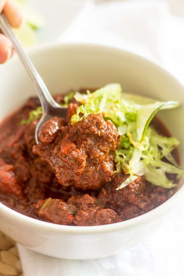 Beanless Chili | thehealthyfoodie.com