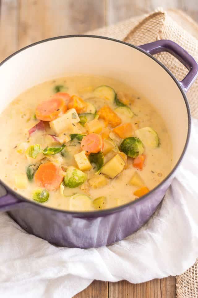 Non-Dairy Creamy Vegetable Soup | thehealthyfoodie.com