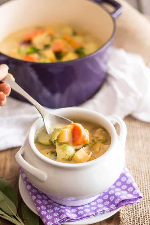 Non-Dairy Creamy Vegetable Soup | thehealthyfoodie.com