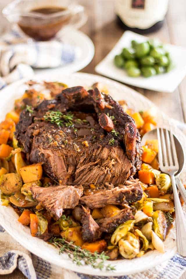 Maple Balsamic Braised Cross Rib Roast | thehealthyfoodie.com