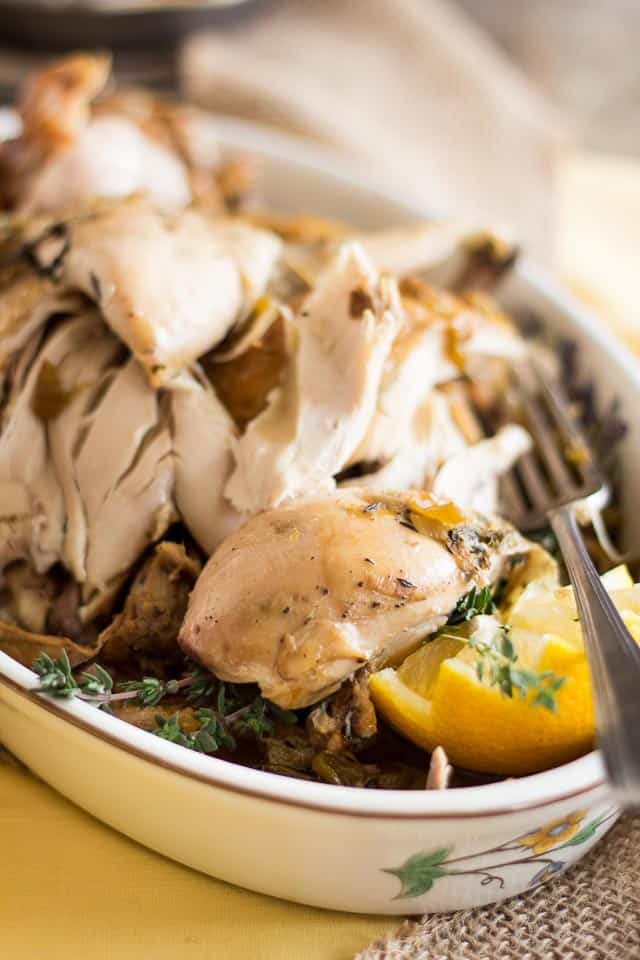 Slow Cooker Lemon Thyme Chicken | thehealthyfoodie.com