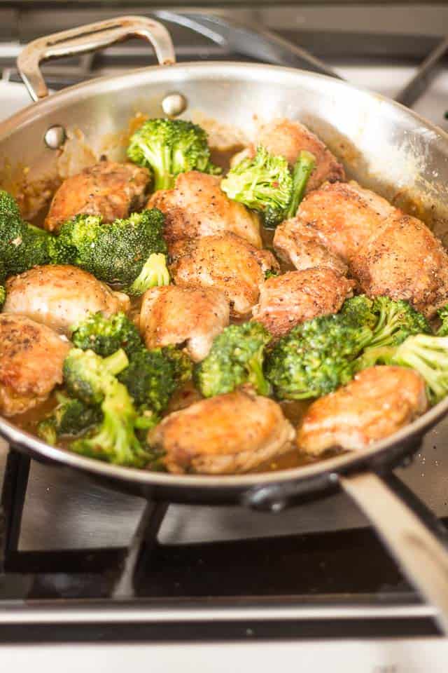 Quick and Easy Broccoli Chicken | thehealthyfoodie.com