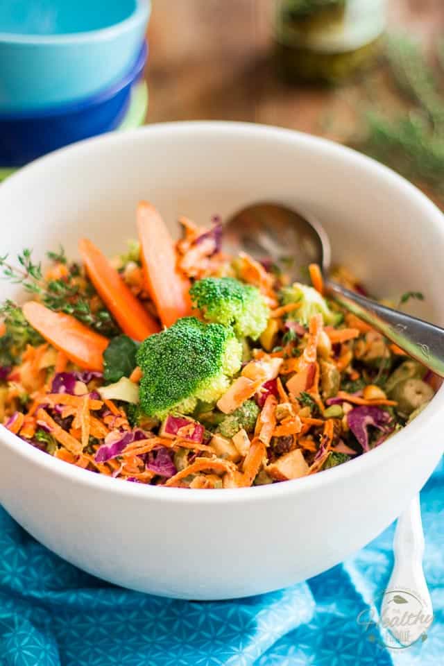 Magic Broccoli and Carrot Salad | thehealthyfoodie.com