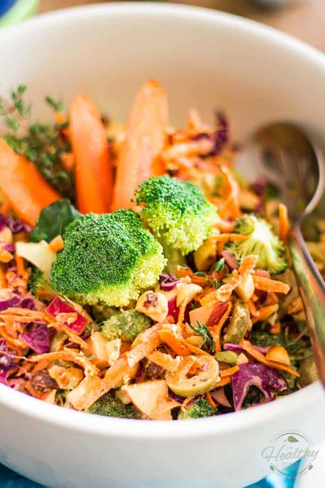 Magic Broccoli and Carrot Salad | thehealthyfoodie.com