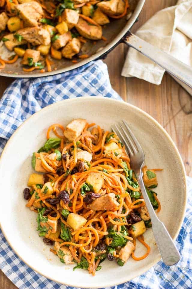 Sweet Potato Chicken Hash | thehealthyfoodie.com