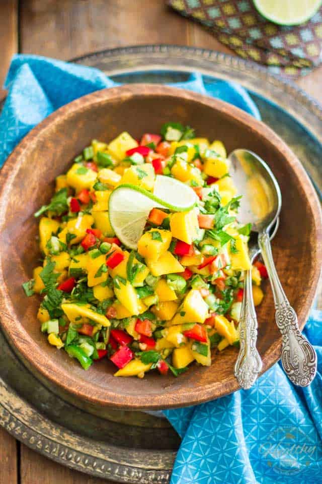 Spicy Mango Salsa | thehealthyfoodie.com