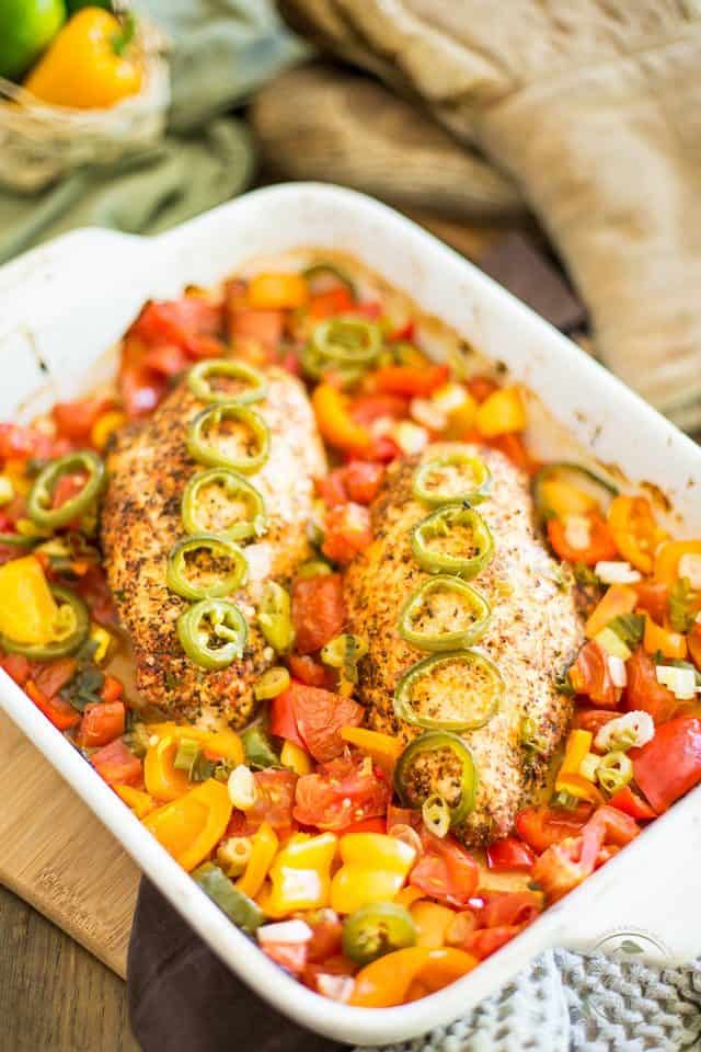 Mediterranean Chicken | thehealthyfoodie.com