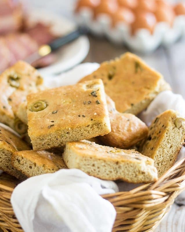 Olive Rosemary Fauxcaccia | thehealthyfoodie.com