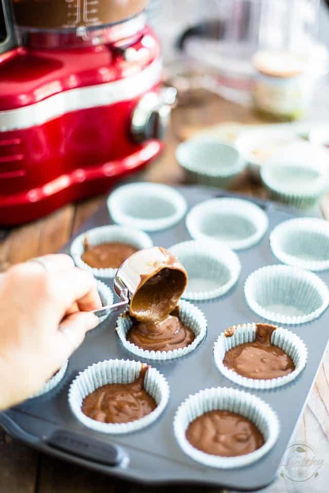 Protein Chocolate Muffins | thehealthyfoodie.com