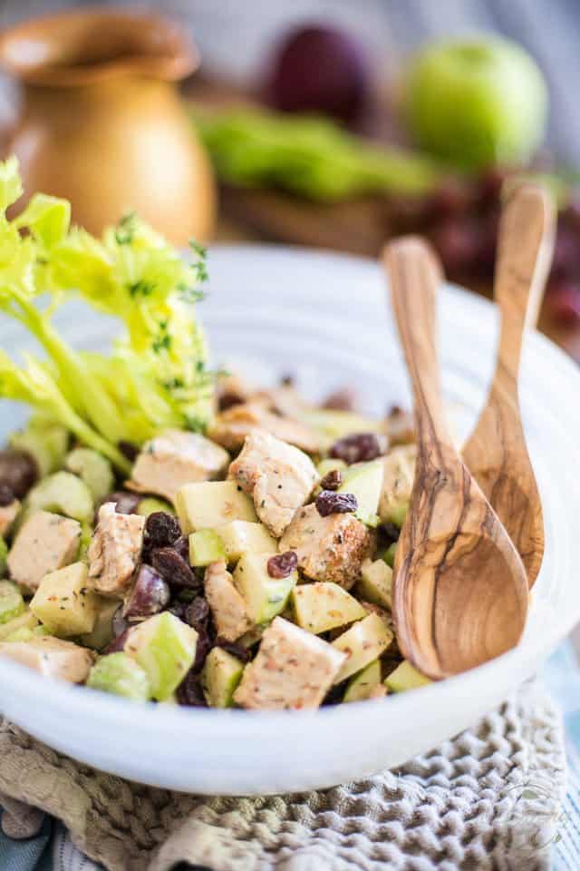 Waldorf Salad | thehealthyfoodie.com