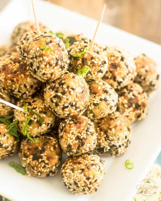 Sesame Salmon Balls | thehealthyfoodie.com