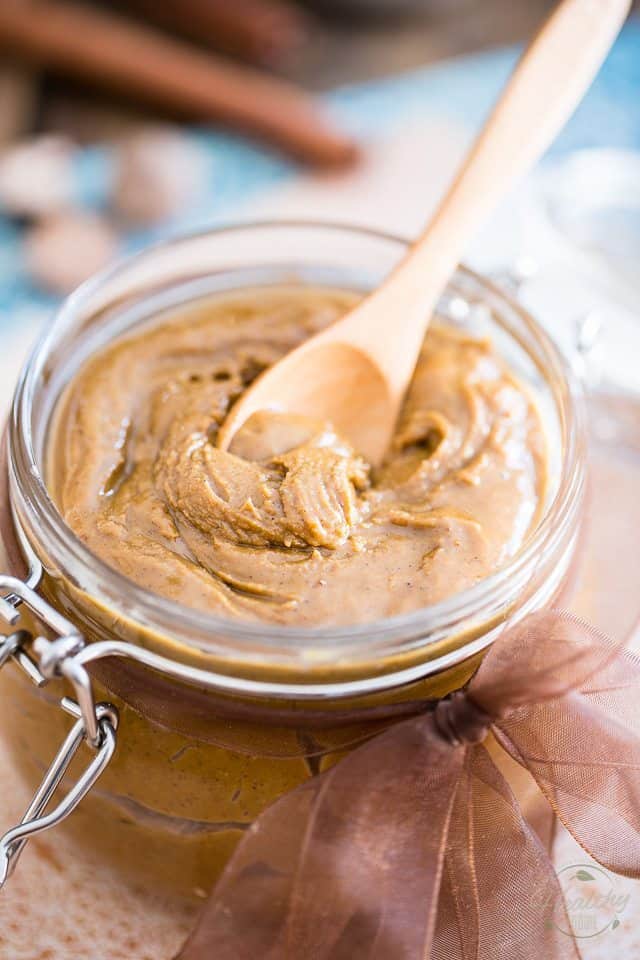 Gingerbread Spread | thehealthyfoodie.com