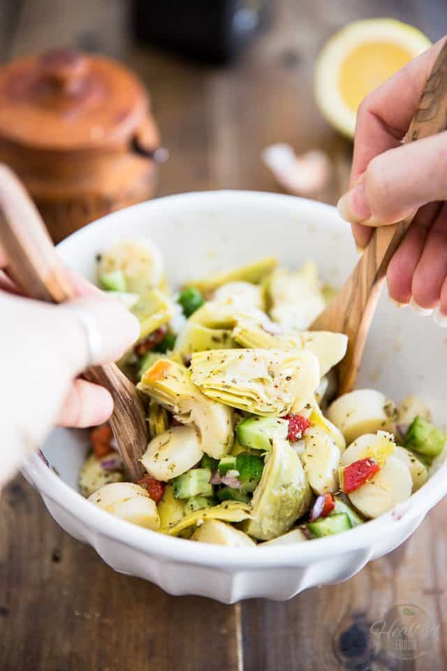 Mediterranean Artichoke Salad | thehealthyfoodie.com