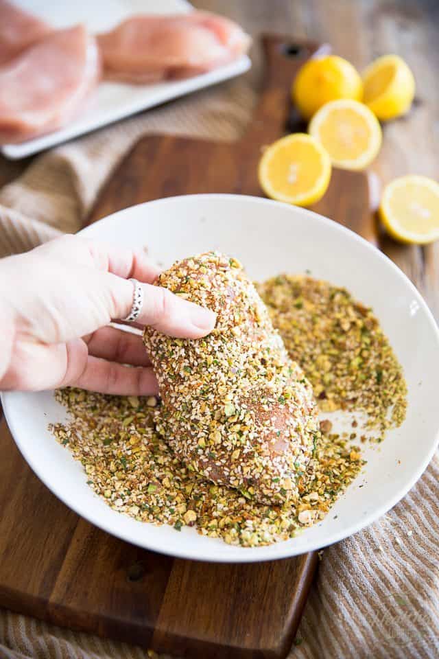 Lemon Sesame Pistachio Crusted Chicken | thehealthyfoodie.com
