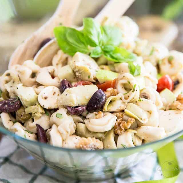 Mediterranean Tortellini Salad • The Healthy Foodie