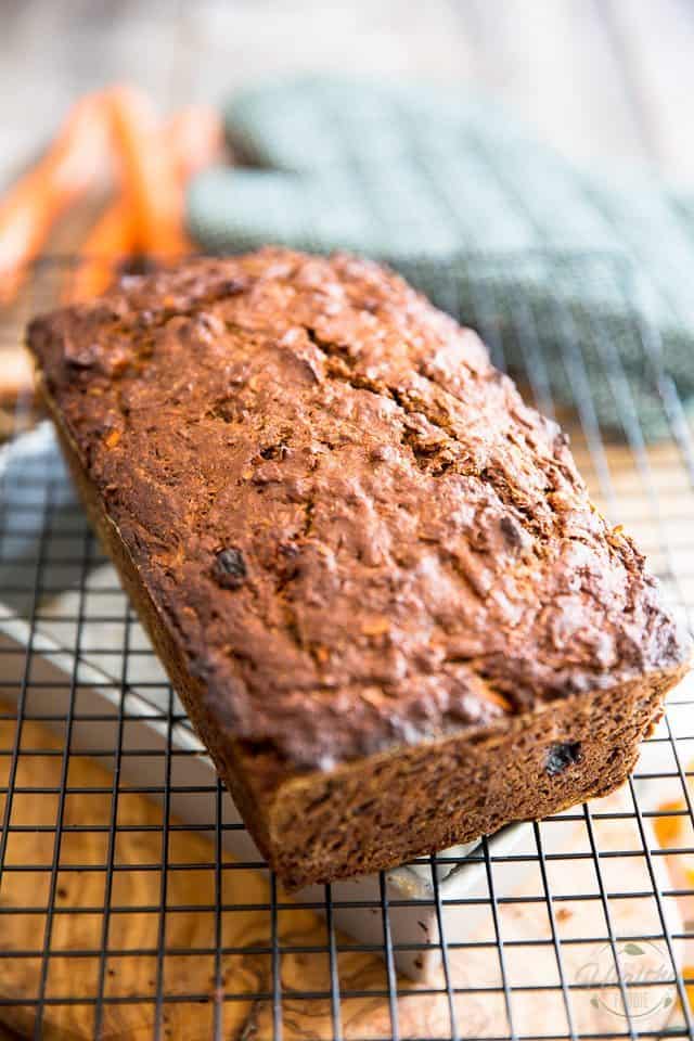 Naturally Sweetened Morning Glory Bread - Step-by-Step instructions on thehealthyfoodie.com